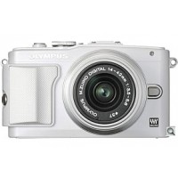Olympus, PEN E-PL6, Digital Camera- Silver with 14-42mm F3.5-5.6 II R Lens Kit